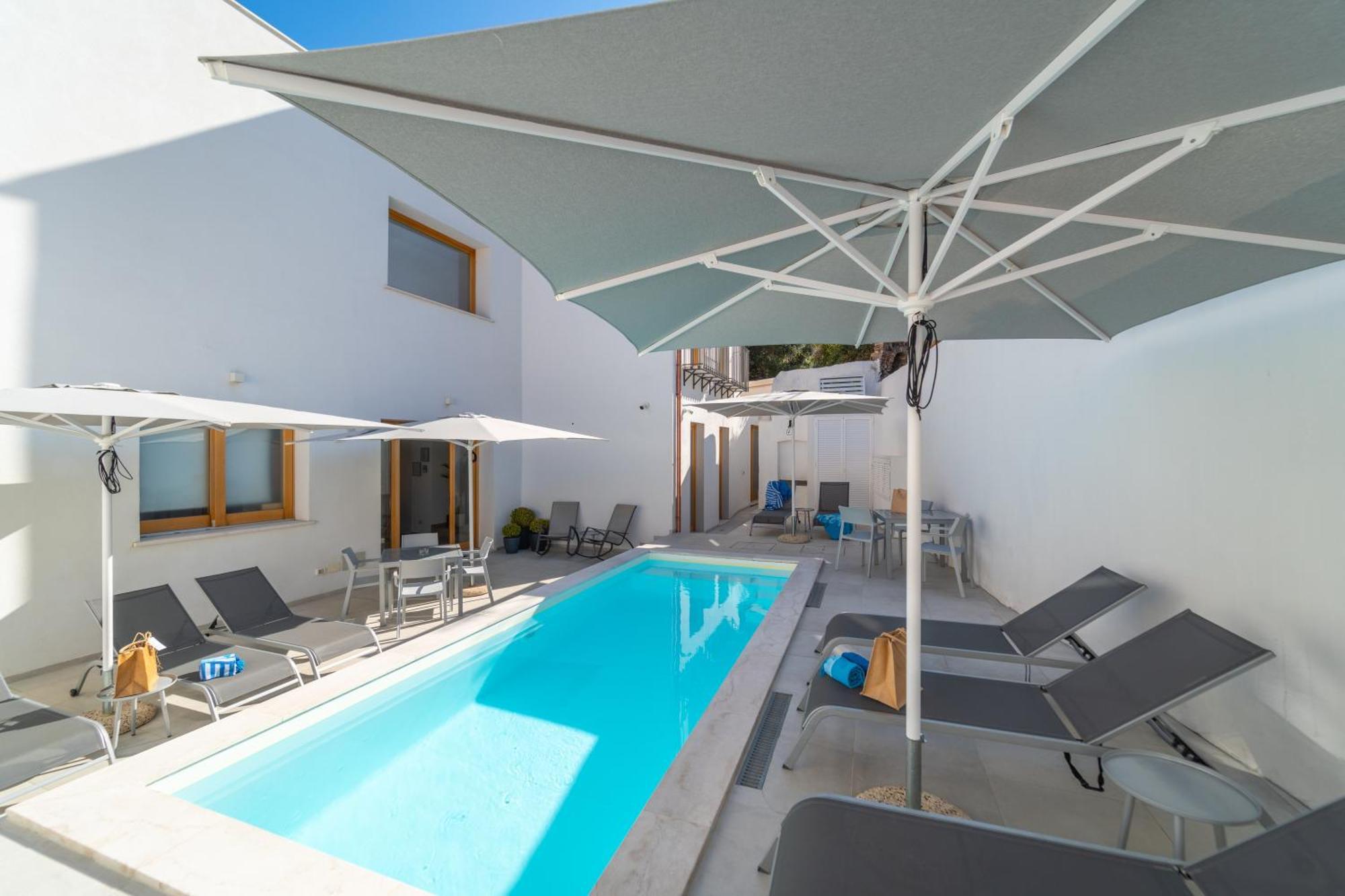 Nuova -luxury & Apartment- *