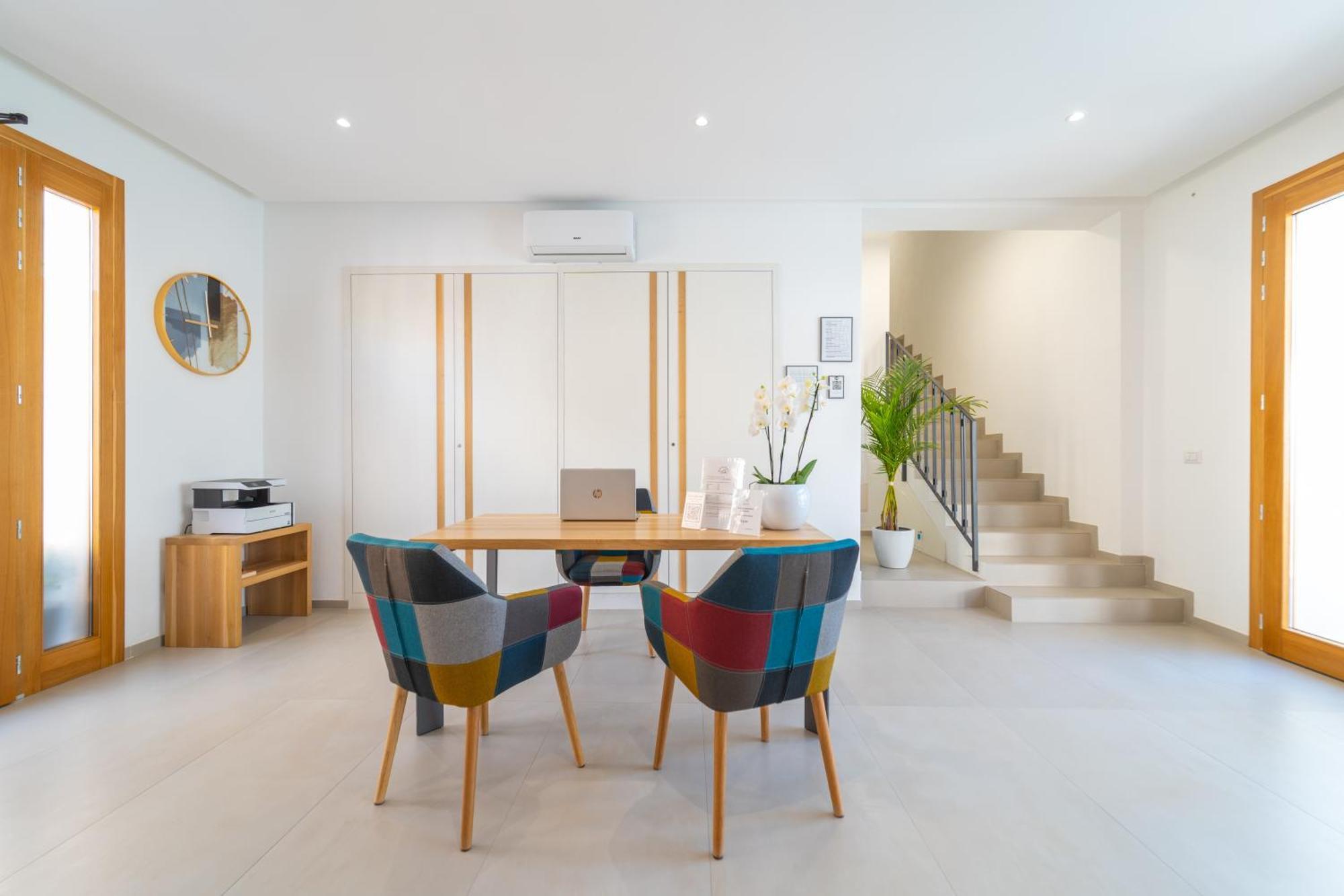 Nuova -luxury & Apartment- *